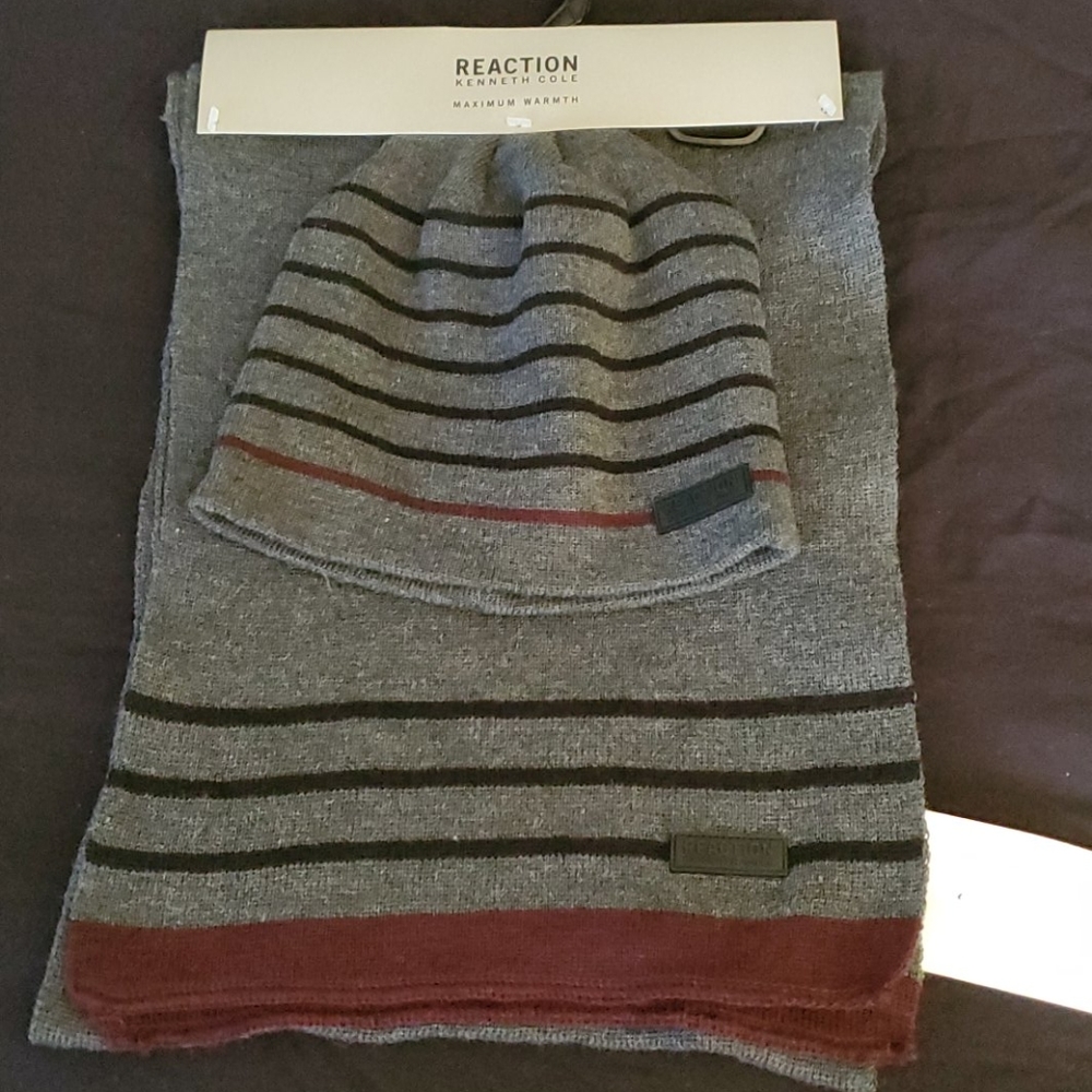 NWT Kenneth Cole Hat Scarf set